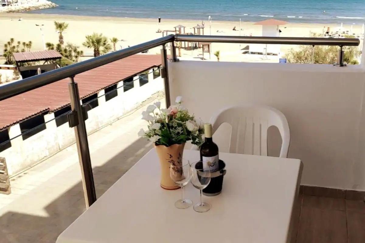 Beach Apartment Mackenzie, Larnaca Exterior foto